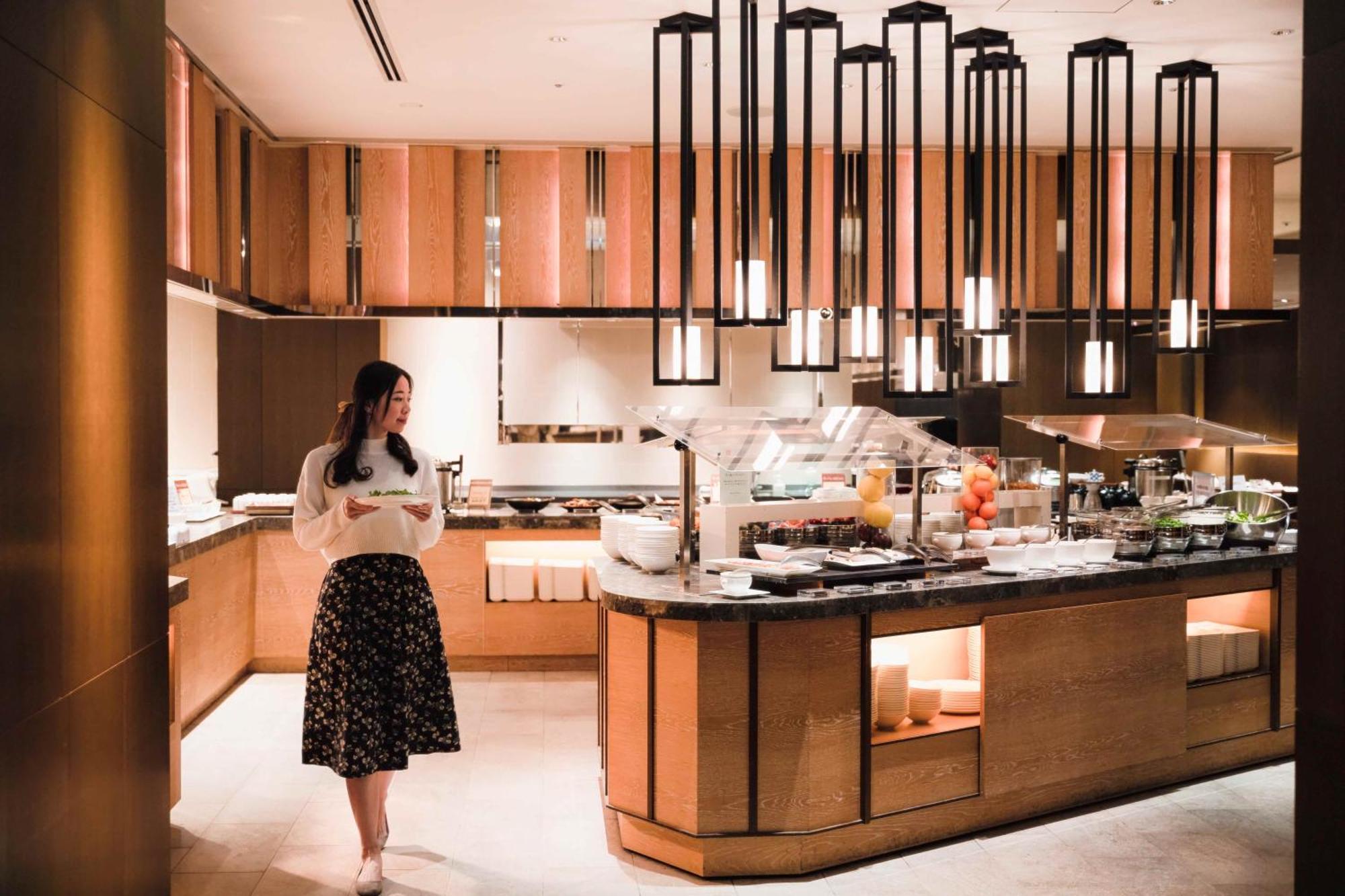 โรงแรมโอคุระ ฟูกูโอกะ ฟูกุโอกะ ภายนอก รูปภาพ The lounge at Changi Airport