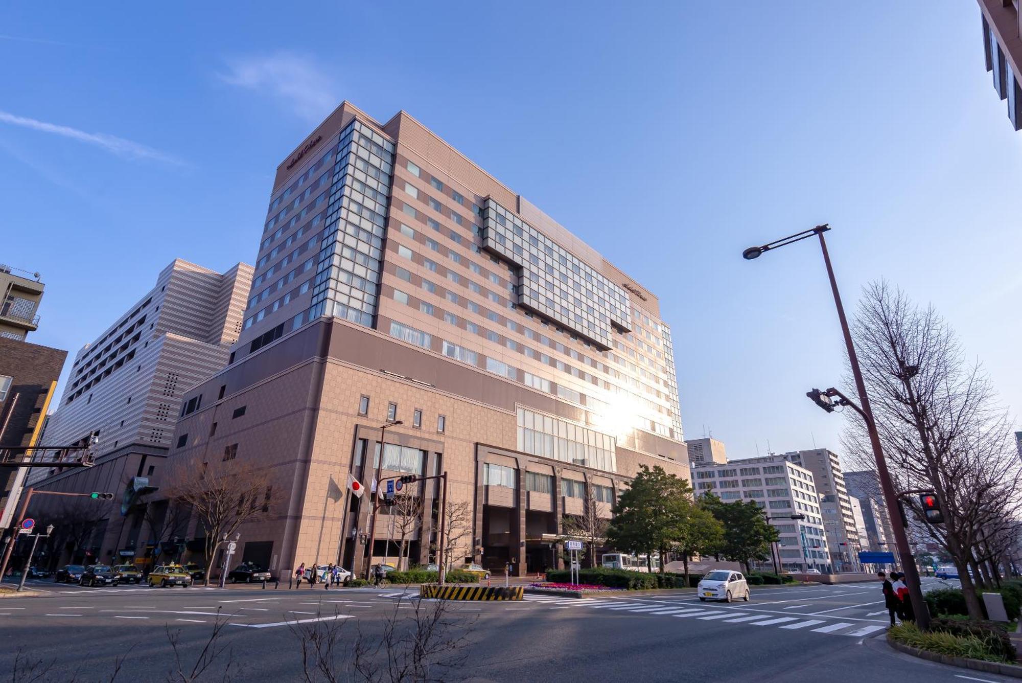 โรงแรมโอคุระ ฟูกูโอกะ ฟูกุโอกะ ภายนอก รูปภาพ Nagoya University Hospital