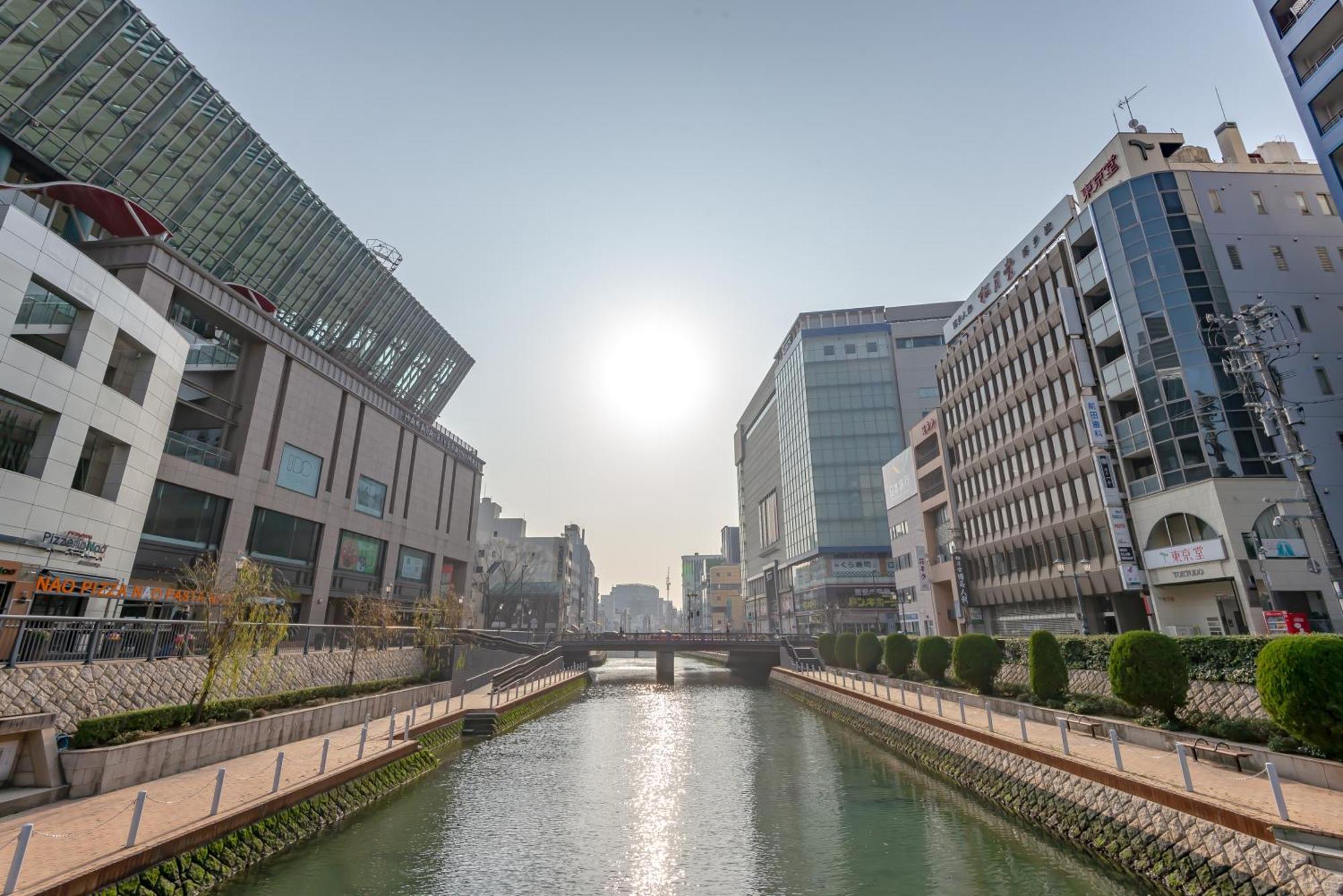 โรงแรมโอคุระ ฟูกูโอกะ ฟูกุโอกะ ภายนอก รูปภาพ The Nakagawa River